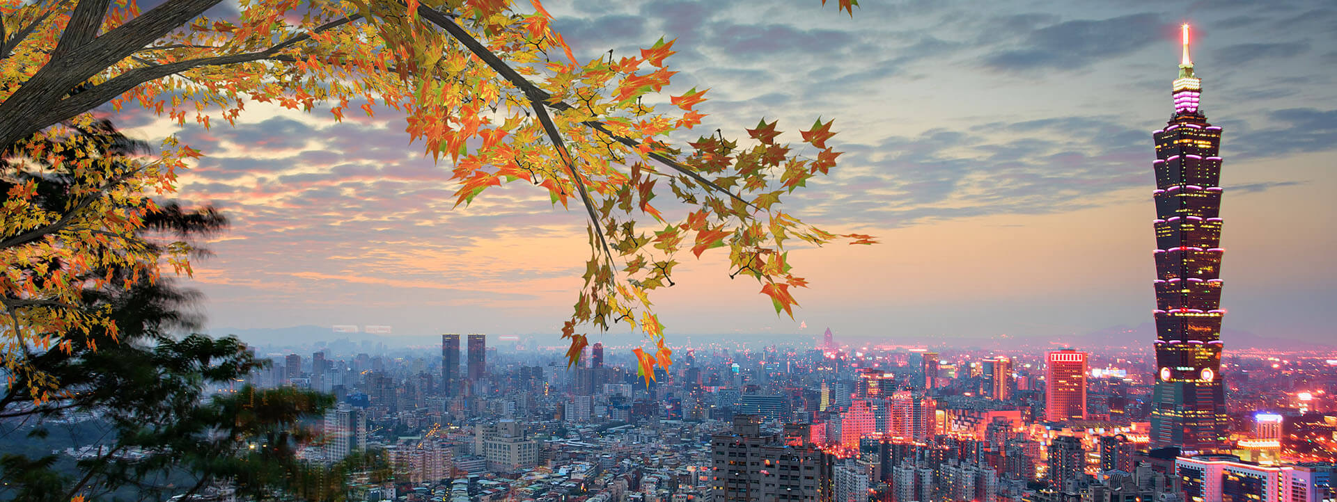 Taipei, Taiwan evening skyline